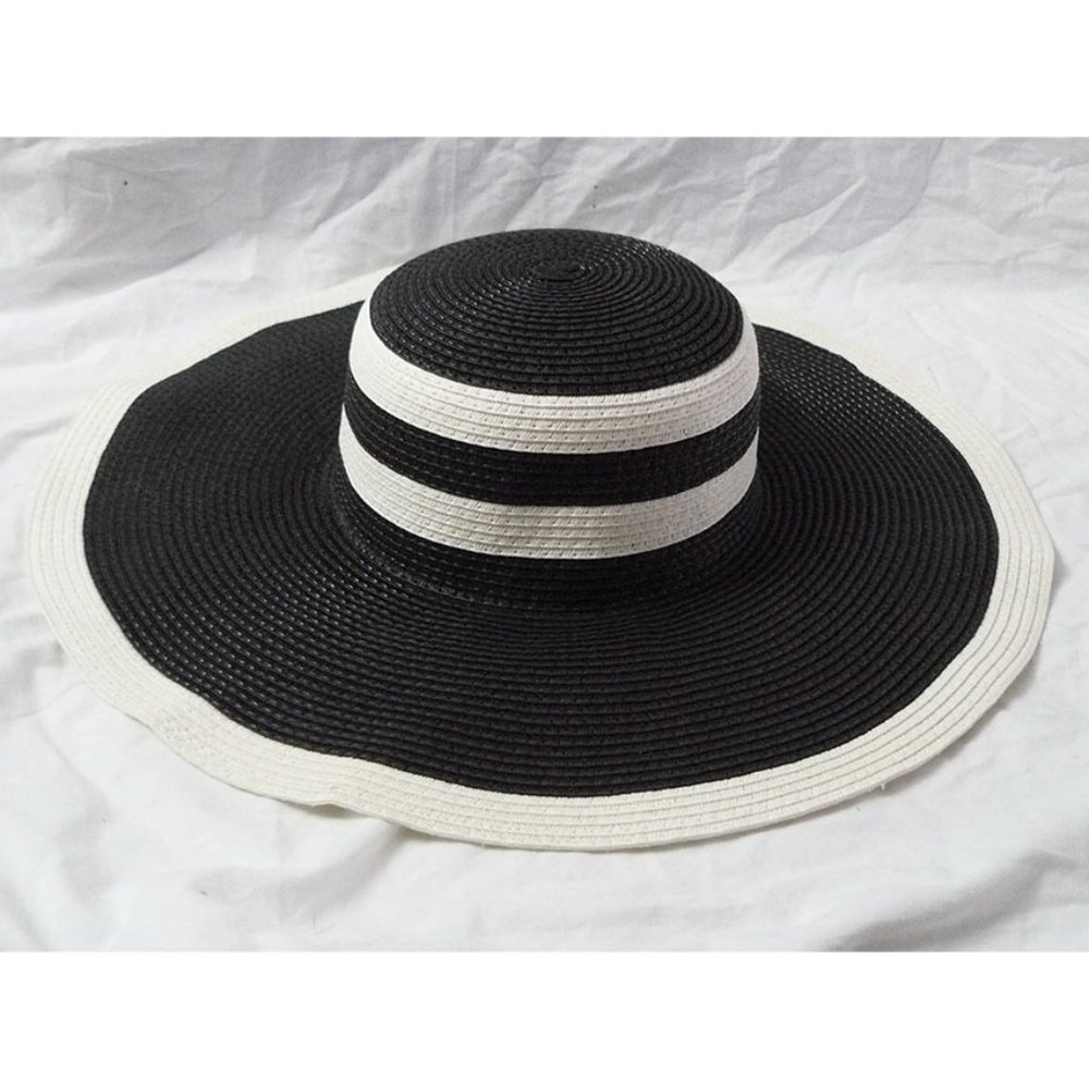 Black & White Wide Brim Floppy Sun Hat, EUC